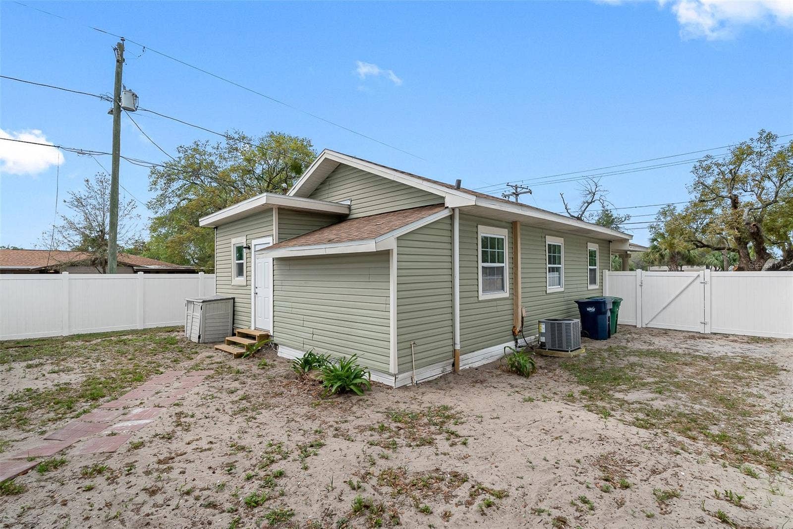 3701 TEMPLE STREET, #1, Tampa, FL 33619