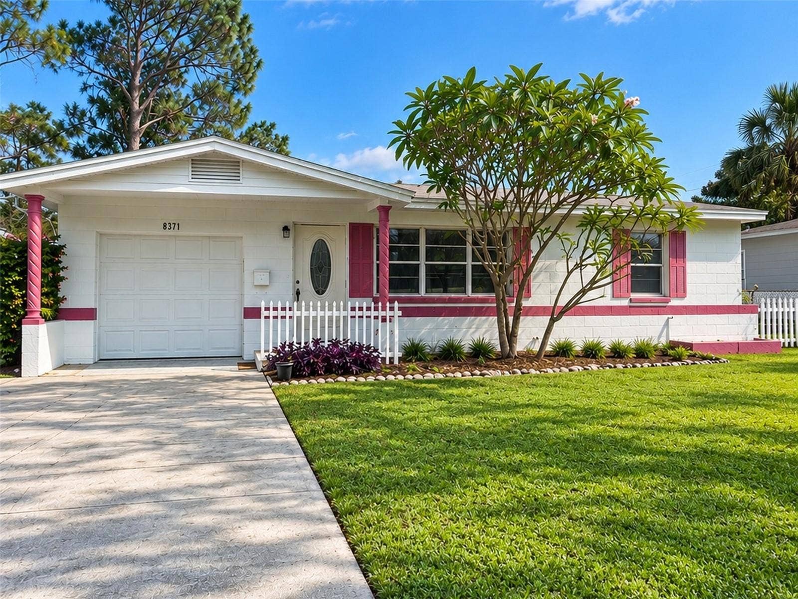 8371 55TH WAY, Pinellas Park, FL 33781 8371 55TH WAY, Pinellas Park, FL 33781
