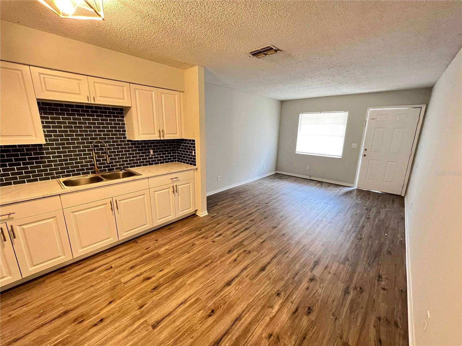 8108 N SEMMES STREET, Tampa, FL 33604 8108 N SEMMES STREET, Tampa, FL 33604