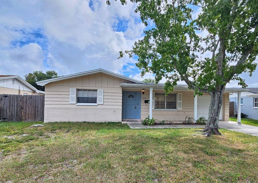 Property photo for 4332 NEWBURY DRIVE, New Port Richey, FL