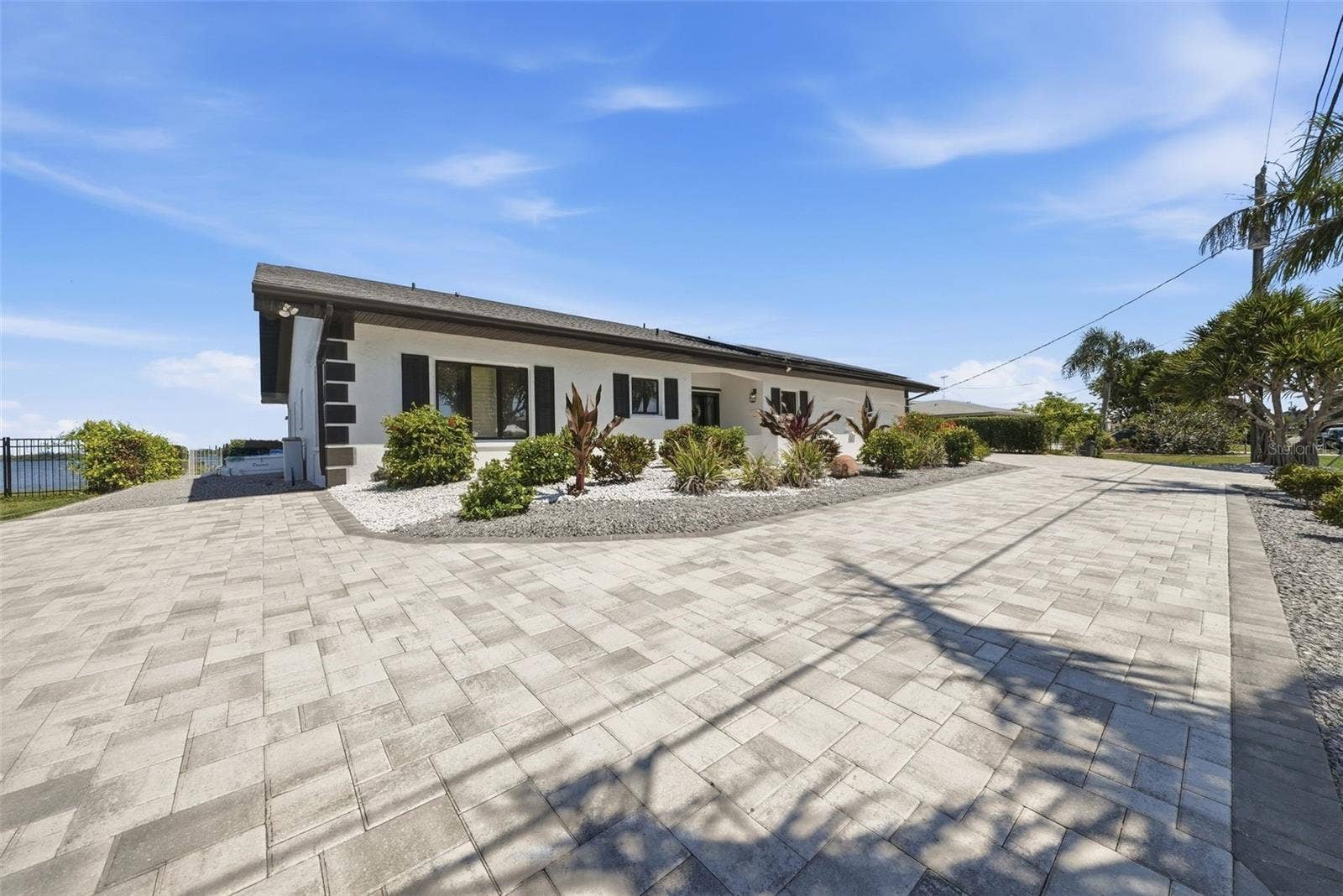 5207 BAY STATE ROAD, Palmetto, FL 34221 5207 BAY STATE ROAD, Palmetto, FL 34221