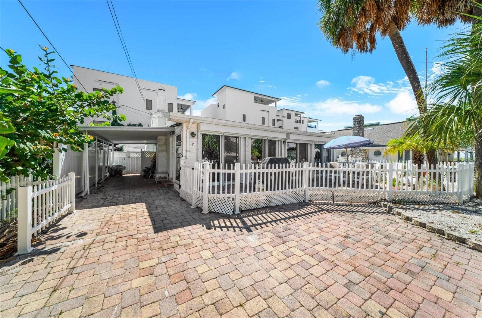 19 CAMBRIA STREET, Clearwater, FL 33767 19 CAMBRIA STREET, Clearwater, FL 33767