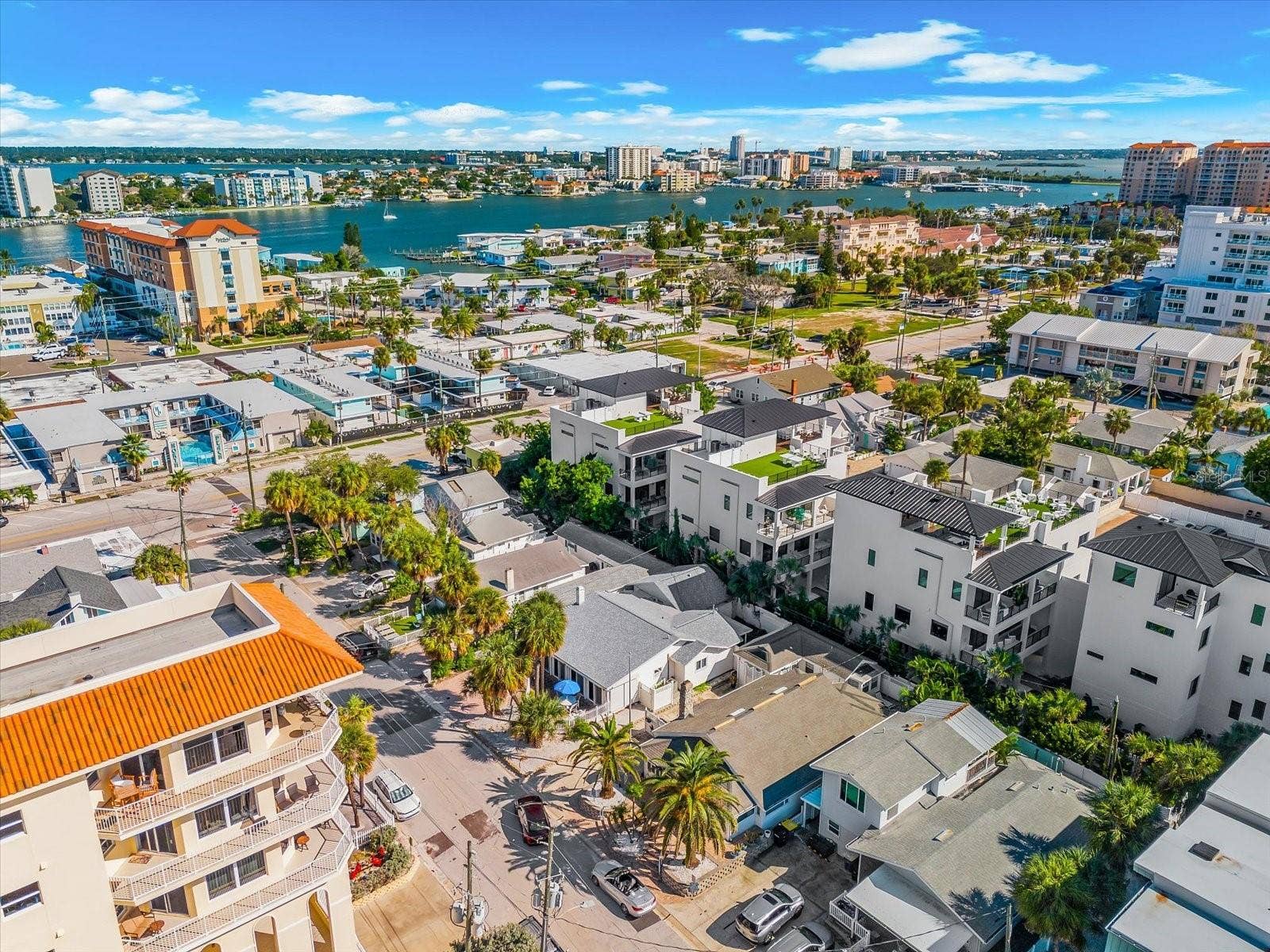 19 CAMBRIA STREET, Clearwater, FL 33767 19 CAMBRIA STREET, Clearwater, FL 33767