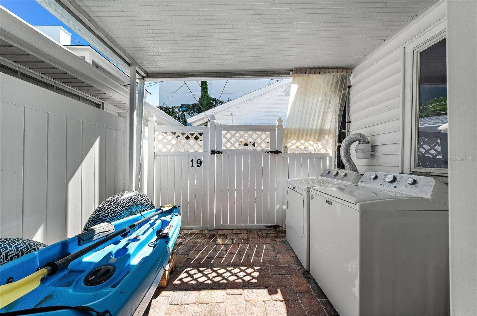 19 CAMBRIA STREET, Clearwater, FL 33767 19 CAMBRIA STREET, Clearwater, FL 33767