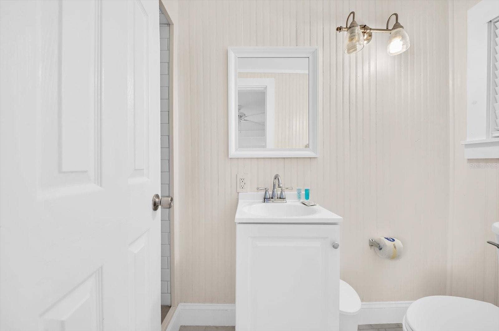 19 CAMBRIA STREET, Clearwater, FL 33767 19 CAMBRIA STREET, Clearwater, FL 33767