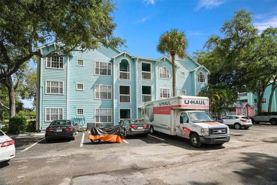 Property photo for 3002 W CLEVELAND STREET, #D3, Tampa, FL