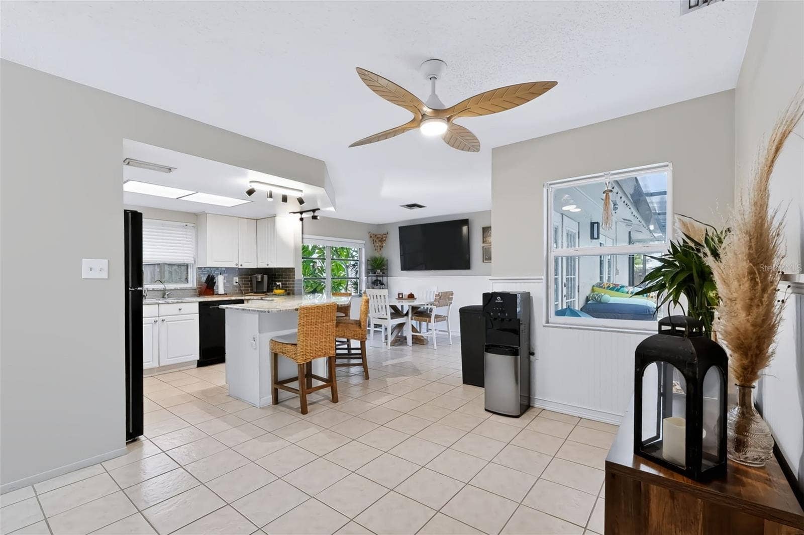 3437 DOVE HOLLOW COURT, Palm Harbor, FL 34683 3437 DOVE HOLLOW COURT, Palm Harbor, FL 34683