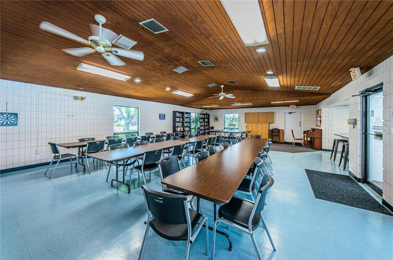 2591 COUNTRYSIDE BOULEVARD, #5106, Clearwater, FL 33761 2591 COUNTRYSIDE BOULEVARD, #5106, Clearwater, FL 33761