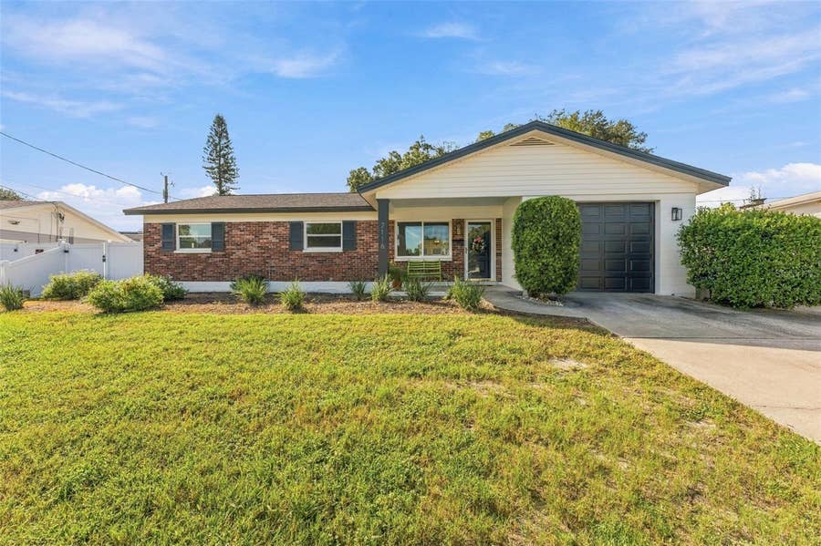 Property photo for 2116 W MINNEHAHA STREET, Tampa, FL