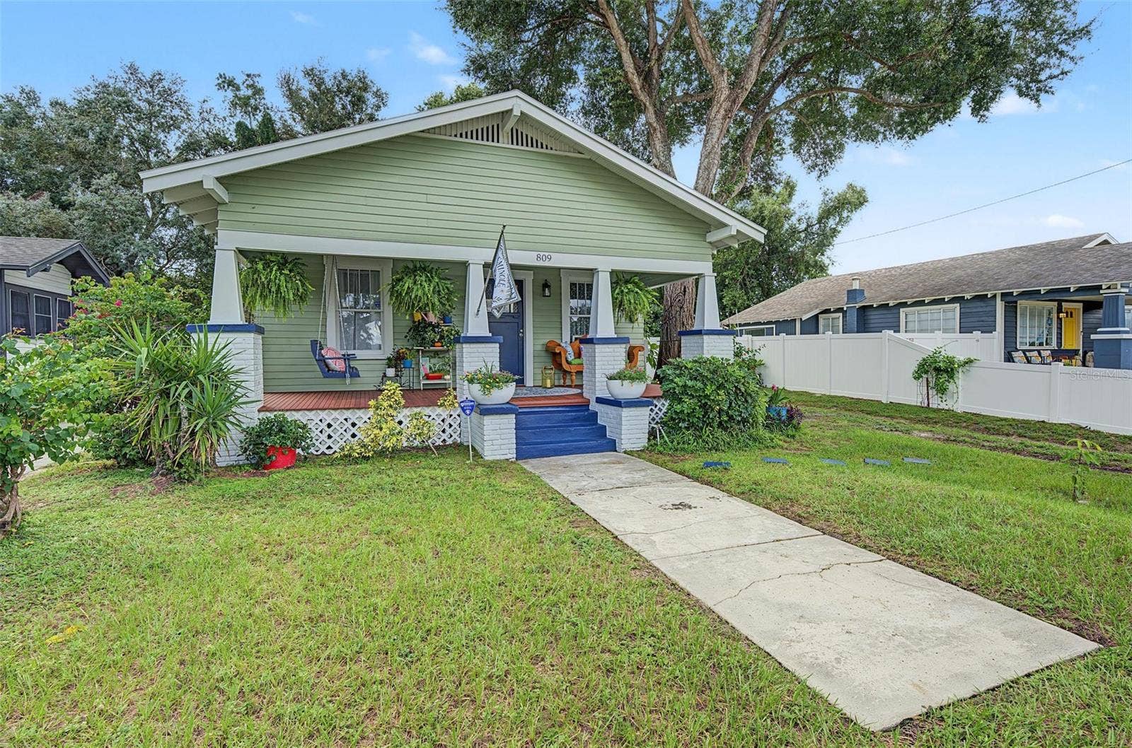 809 E FLORA STREET, Tampa, FL 33604 809 E FLORA STREET, Tampa, FL 33604