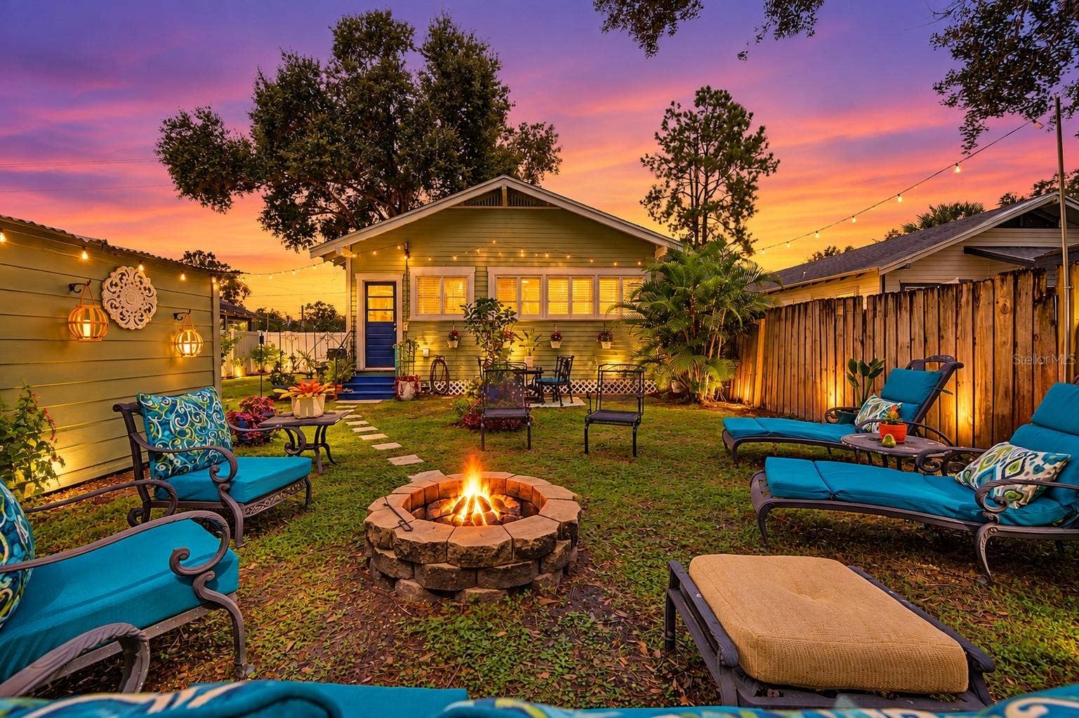 809 E FLORA STREET, Tampa, FL 33604 Great Entertaining Space