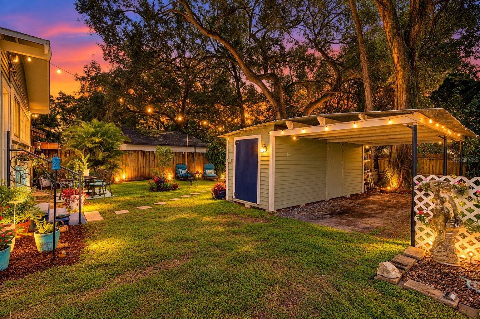 809 E FLORA STREET, Tampa, FL 33604 809 E FLORA STREET, Tampa, FL 33604