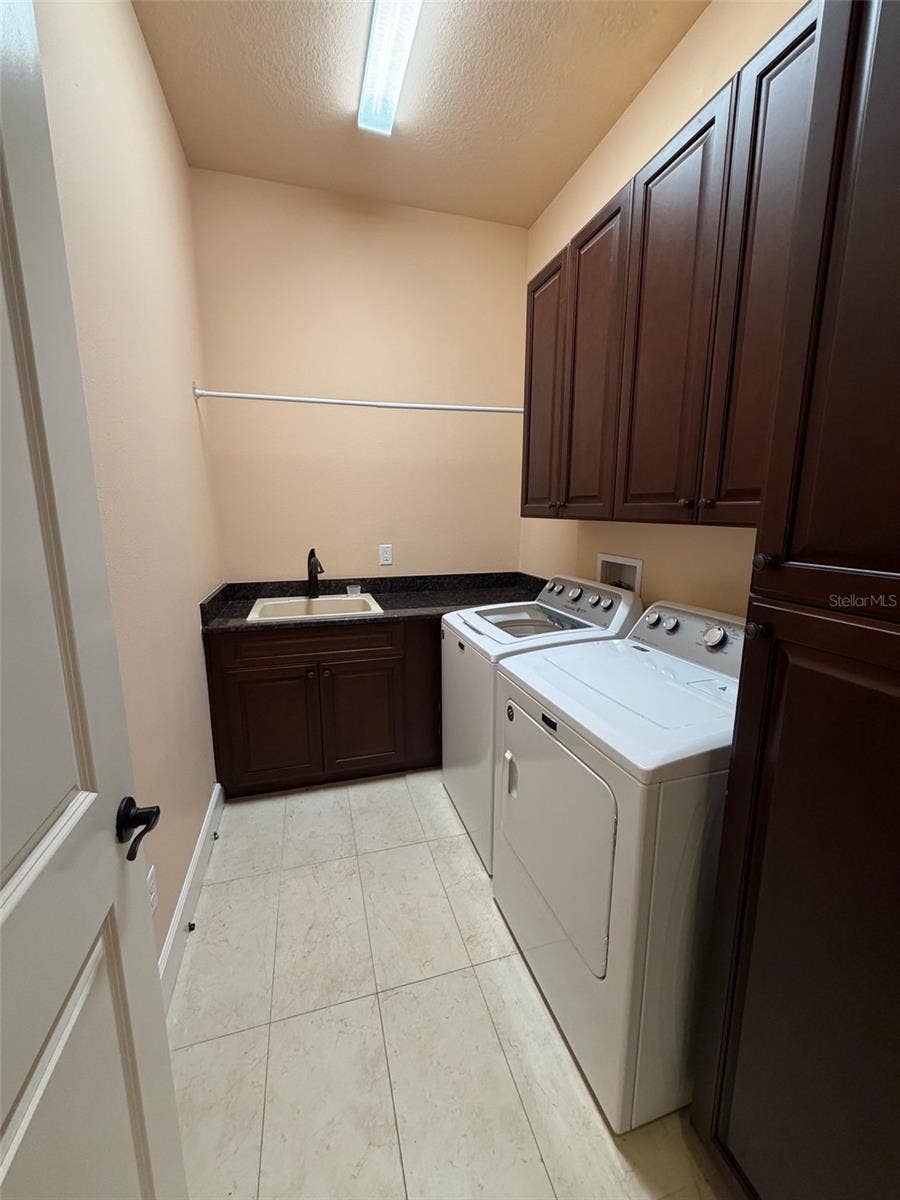 9650 MILANO DRIVE, New Port Richey, FL 34655 9650 MILANO DRIVE, New Port Richey, FL 34655