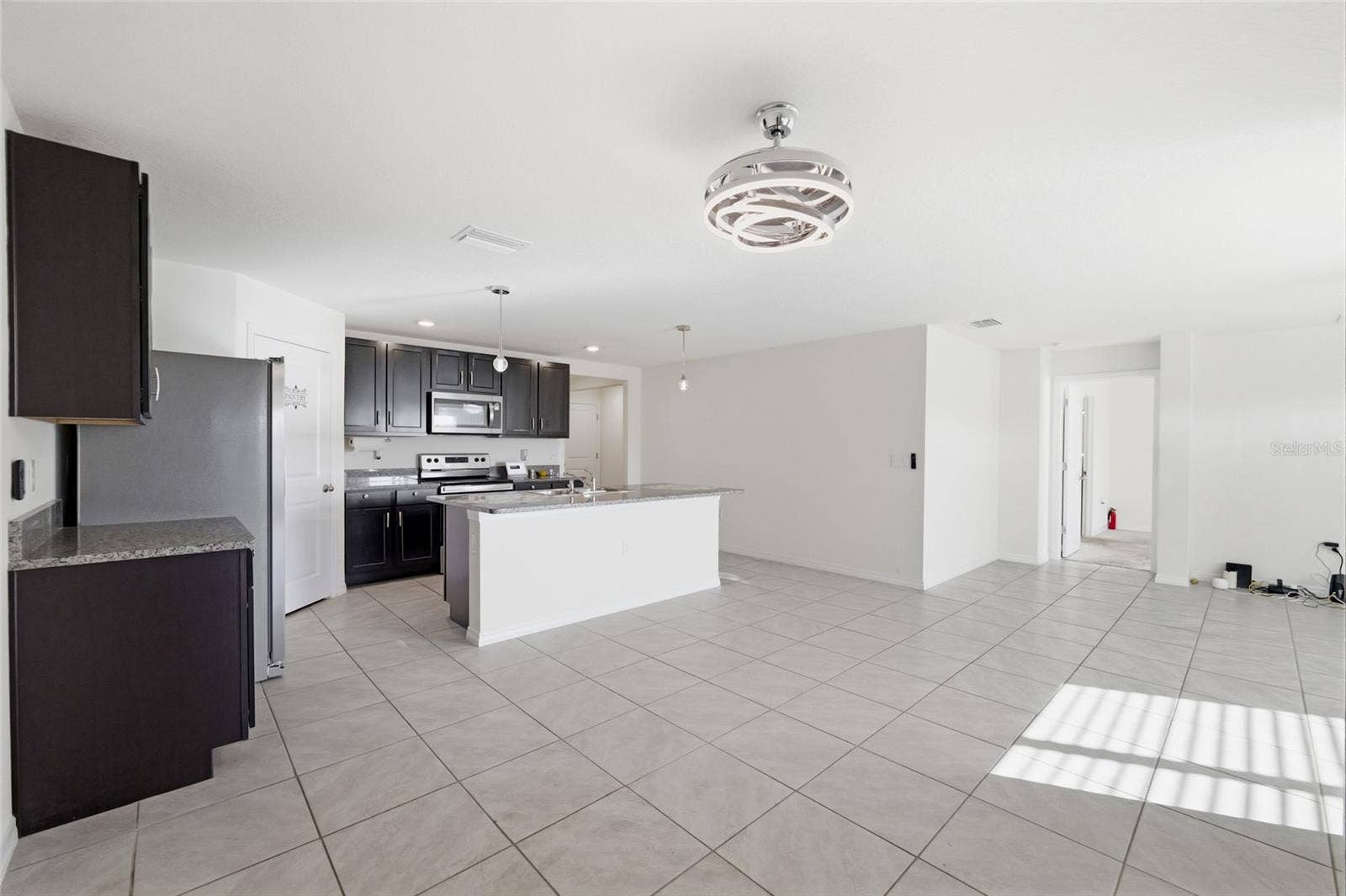 11805 DOWNY BIRCH DRIVE, Riverview, FL 33569 11805 DOWNY BIRCH DRIVE, Riverview, FL 33569