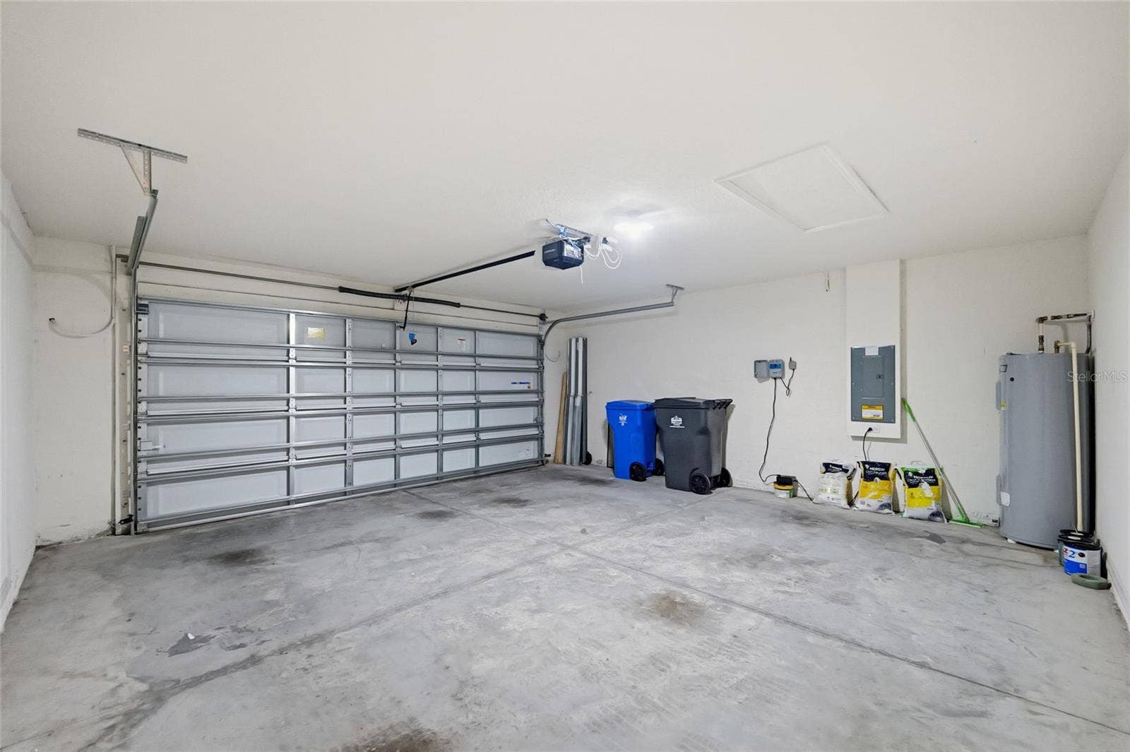 11805 DOWNY BIRCH DRIVE, Riverview, FL 33569 11805 DOWNY BIRCH DRIVE, Riverview, FL 33569