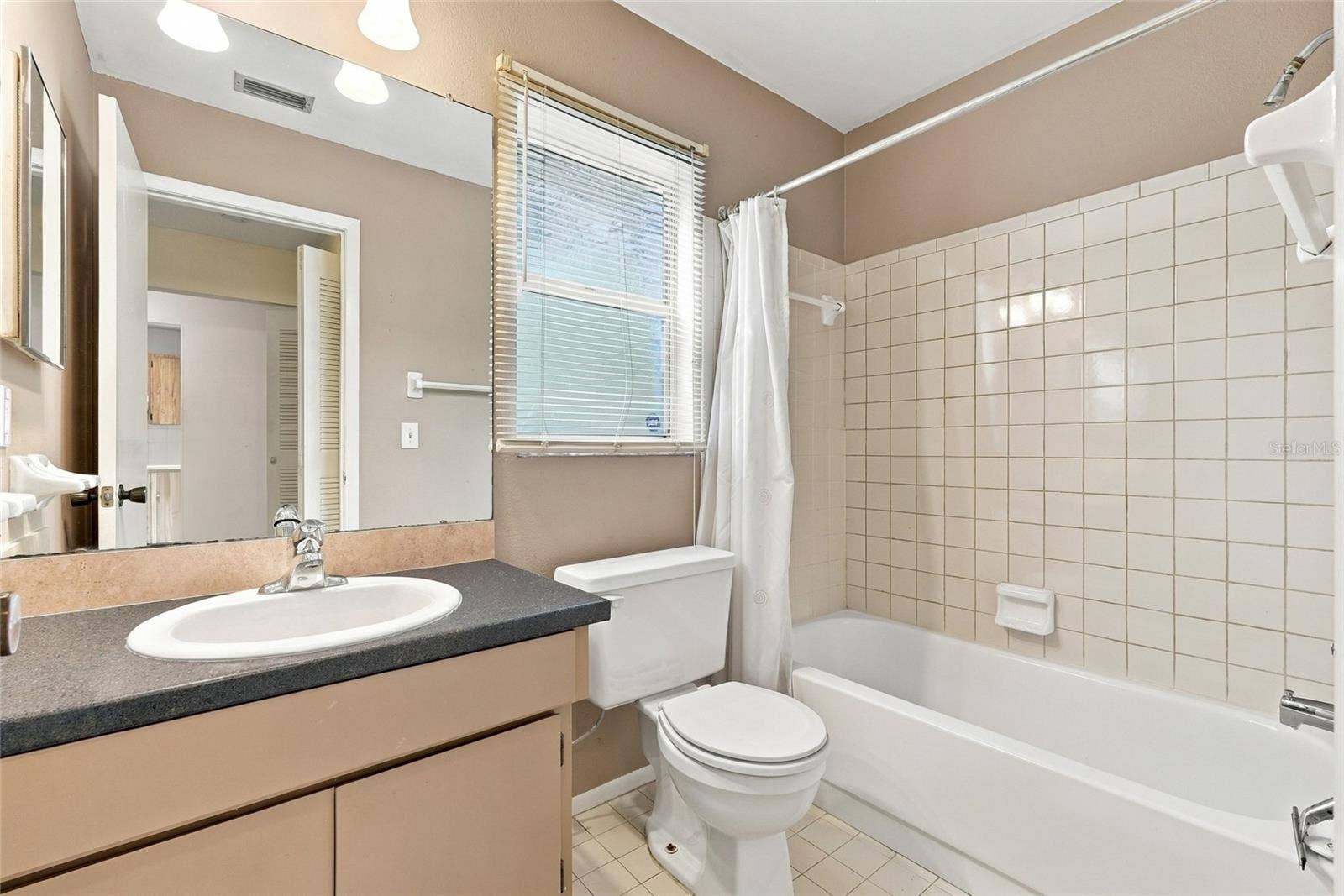 1111 THAYER STREET, #1111, Safety Harbor, FL 34695 Guest Bathroom