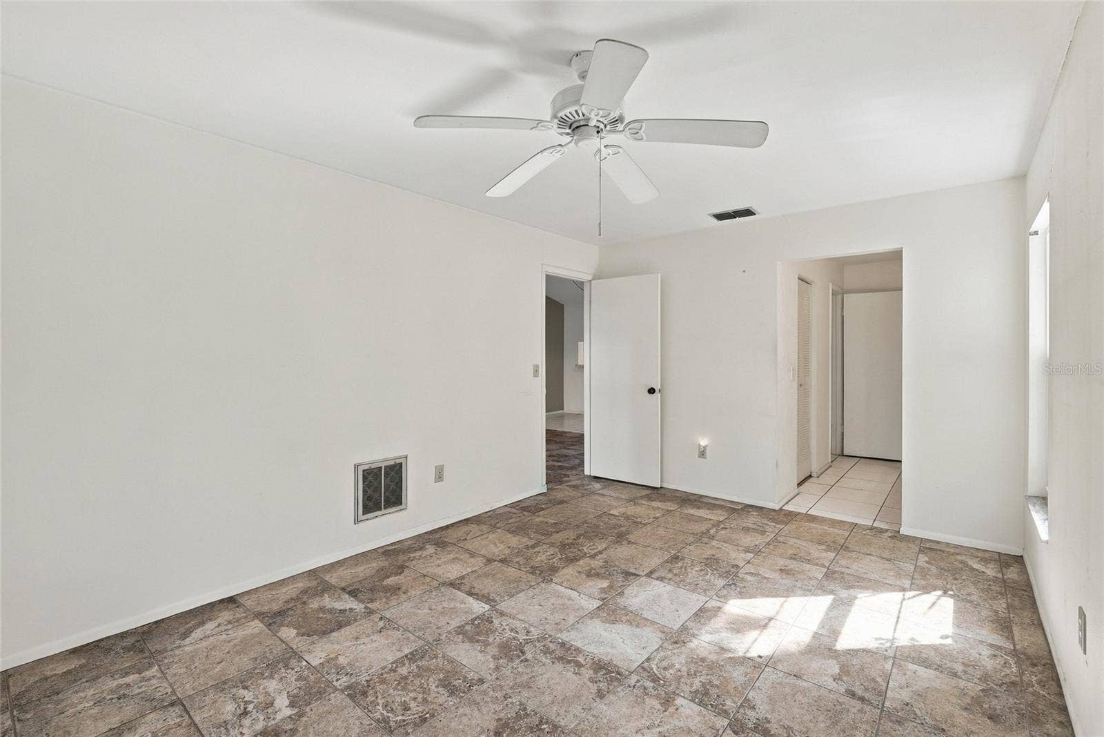 1111 THAYER STREET, #1111, Safety Harbor, FL 34695 Primary Bedroom