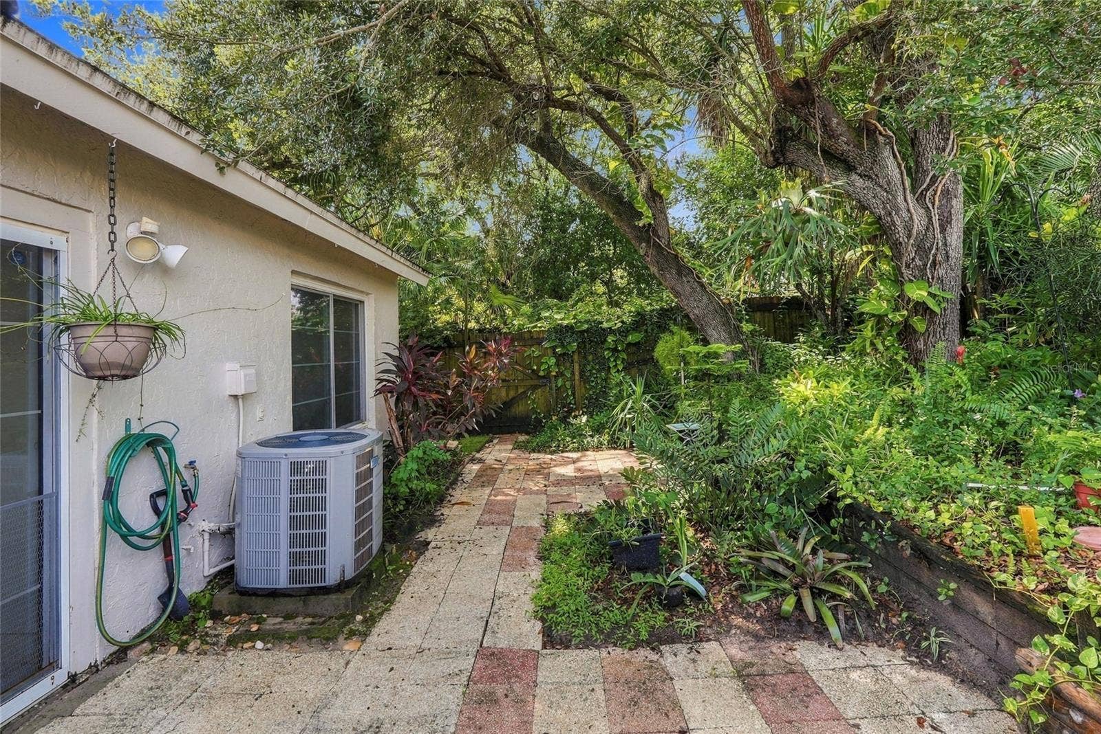 1111 THAYER STREET, #1111, Safety Harbor, FL 34695 Terraced backyard