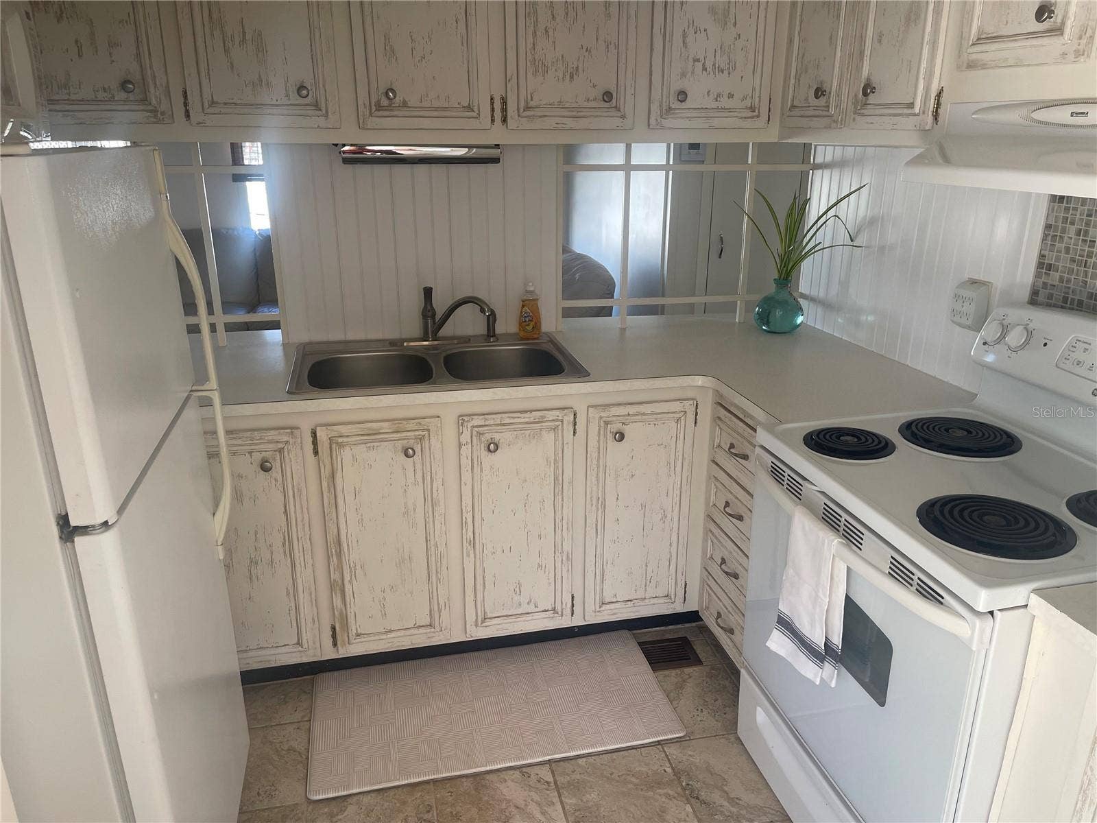 4851 W GANDY BOULEVARD, #B9L31, Tampa, FL 33611 4851 W GANDY BOULEVARD, #B9L31, Tampa, FL 33611