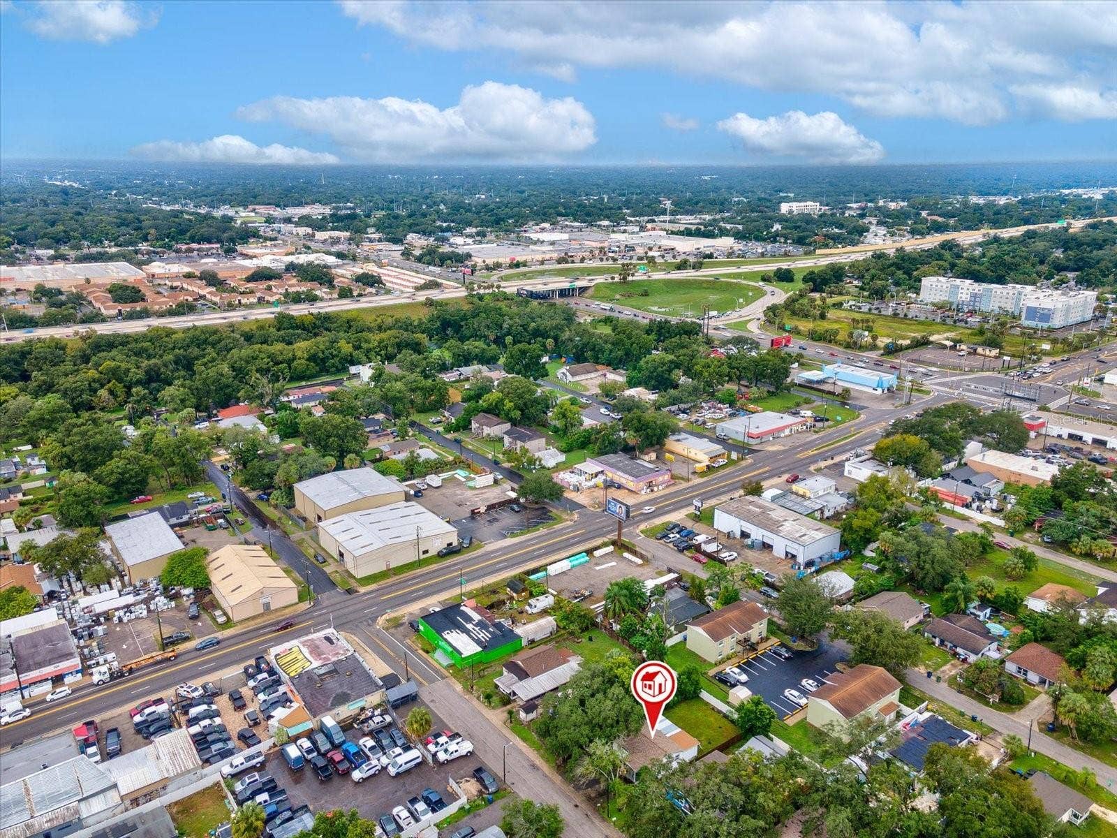 910 E ESKIMO AVENUE, Tampa, FL 33604 910 E ESKIMO AVENUE, Tampa, FL 33604
