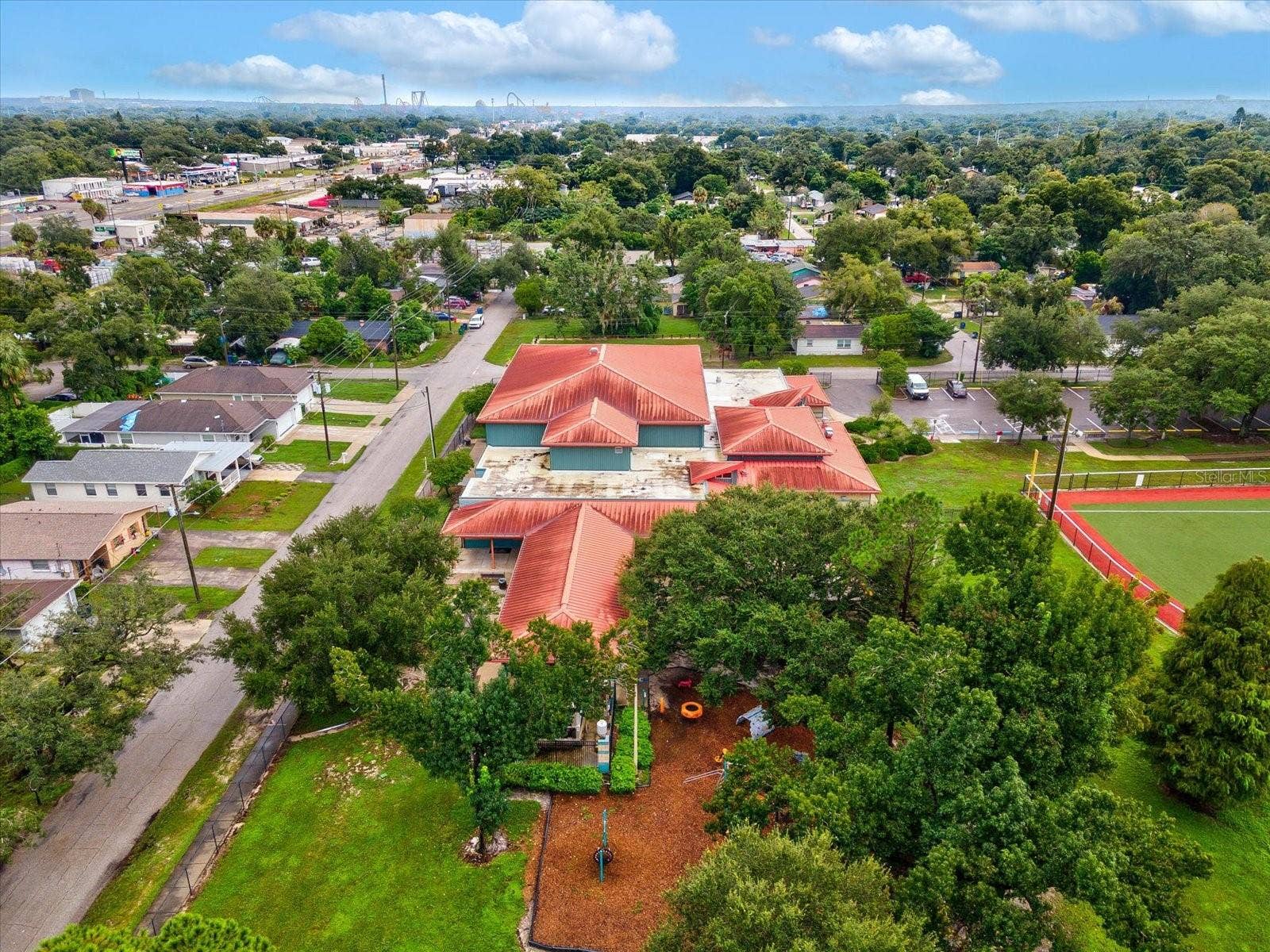 910 E ESKIMO AVENUE, Tampa, FL 33604 910 E ESKIMO AVENUE, Tampa, FL 33604