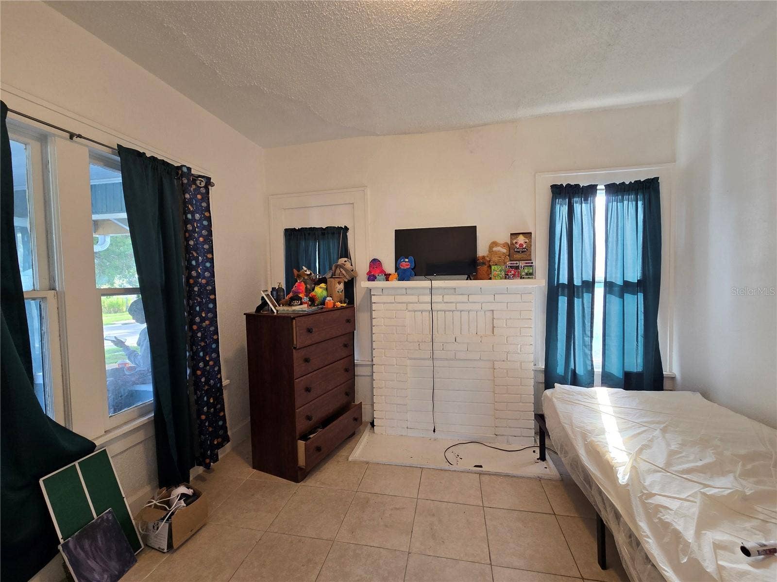 4502 9TH AVENUE S, St Petersburg, FL 33711 4502 9TH AVENUE S, St Petersburg, FL 33711
