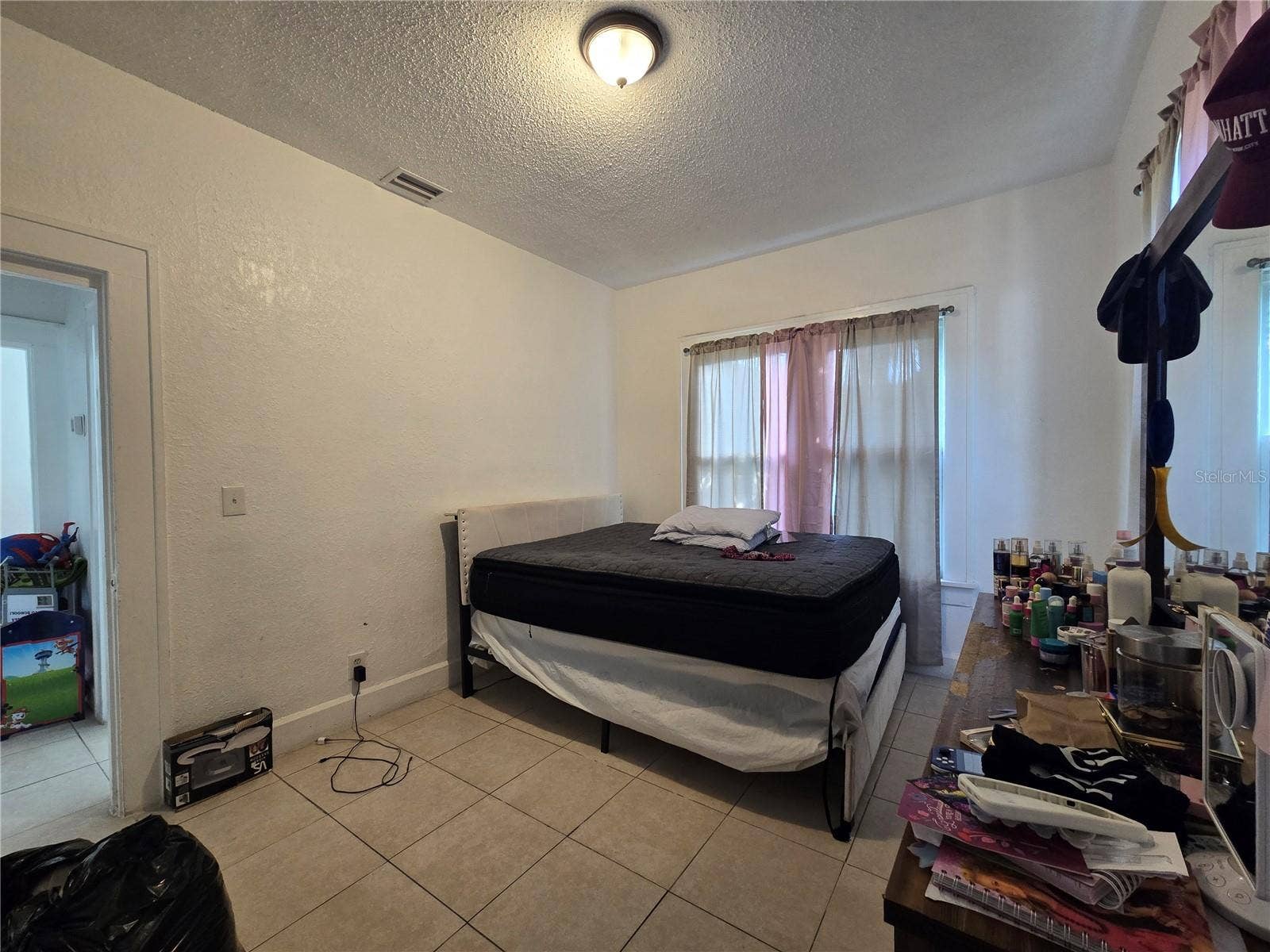 4502 9TH AVENUE S, St Petersburg, FL 33711 4502 9TH AVENUE S, St Petersburg, FL 33711