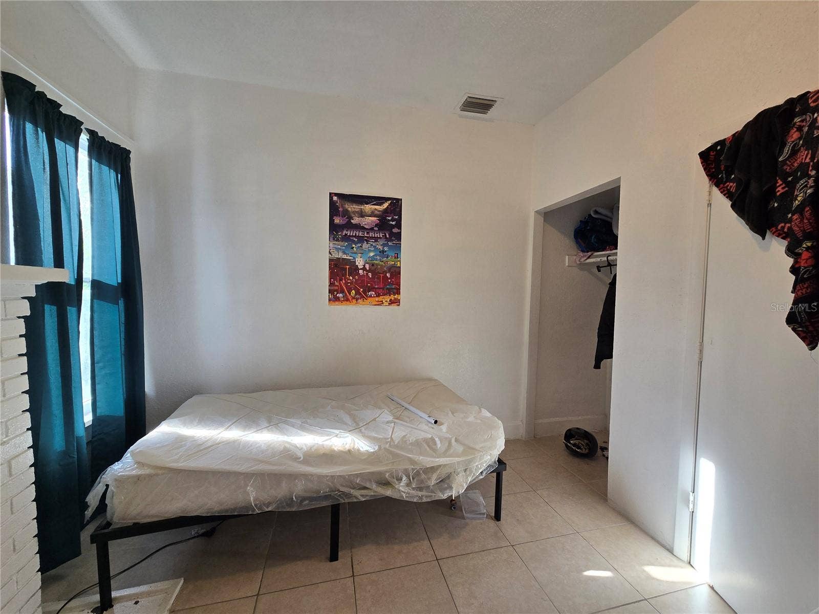 4502 9TH AVENUE S, St Petersburg, FL 33711 4502 9TH AVENUE S, St Petersburg, FL 33711