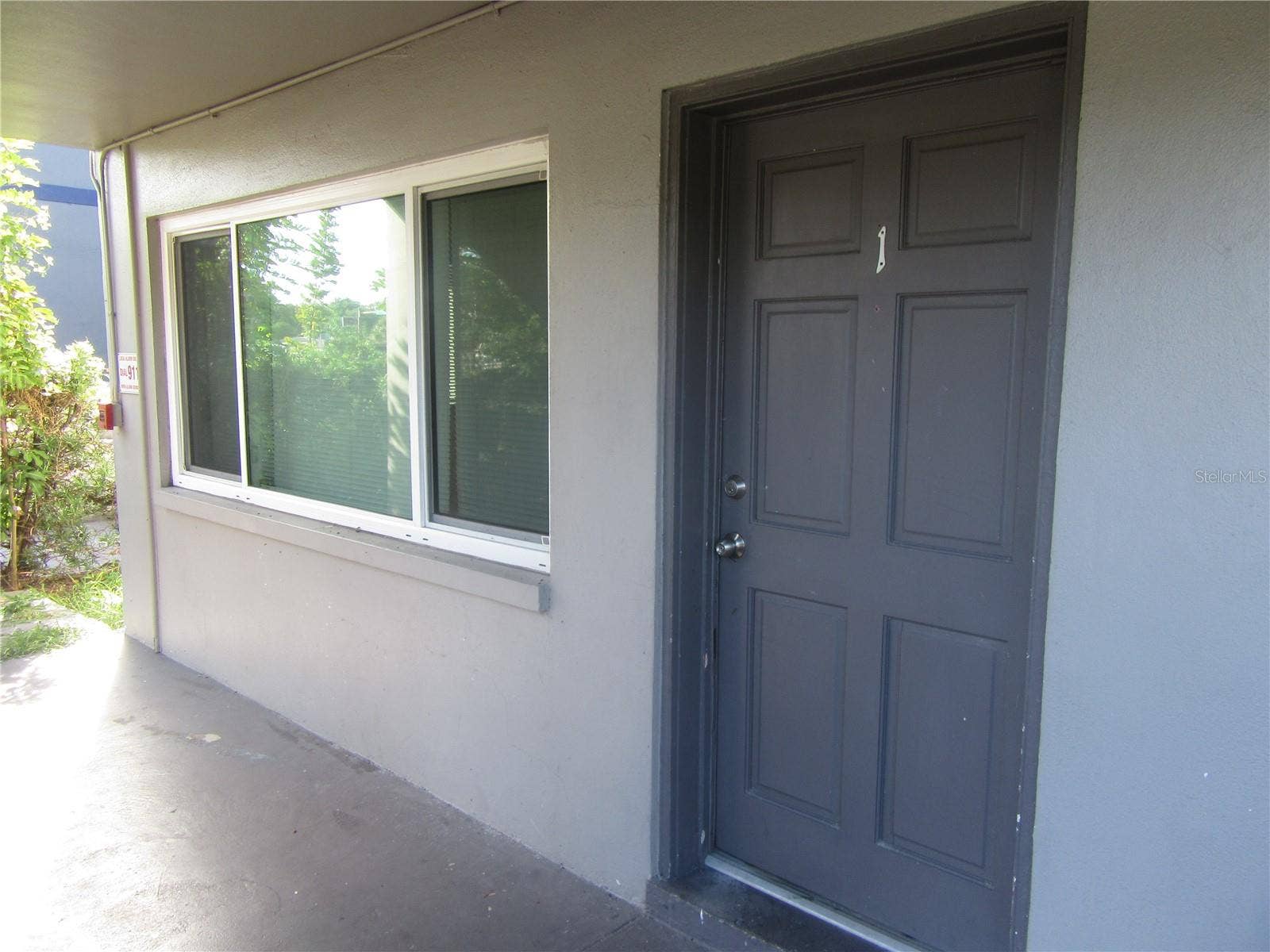 5900 22ND AVENUE N, #1, St Petersburg, FL 33710