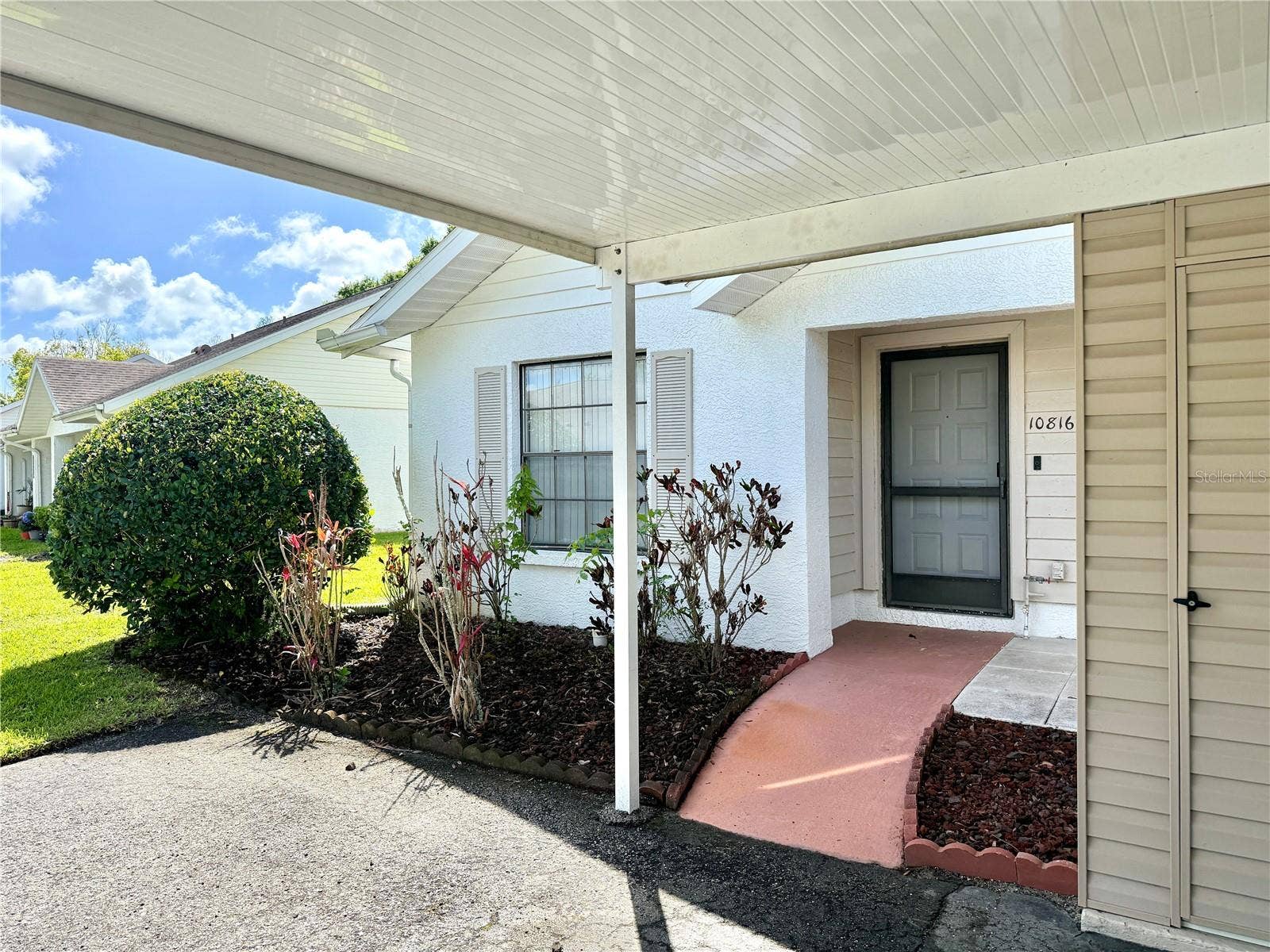 10816 LAQUINTA DRIVE, New Port Richey, FL 34654