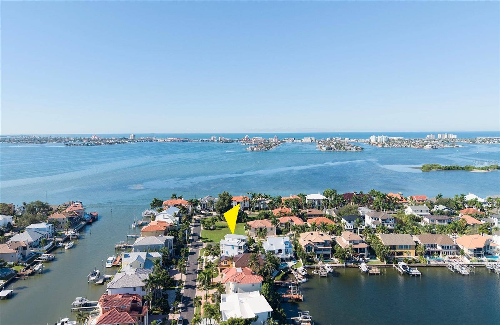 2813 KIPPS COLONY DRIVE S, Gulfport, FL 33707 2813 KIPPS COLONY DRIVE S, Gulfport, FL 33707