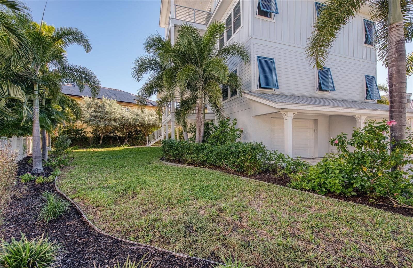2813 KIPPS COLONY DRIVE S, Gulfport, FL 33707 2813 KIPPS COLONY DRIVE S, Gulfport, FL 33707