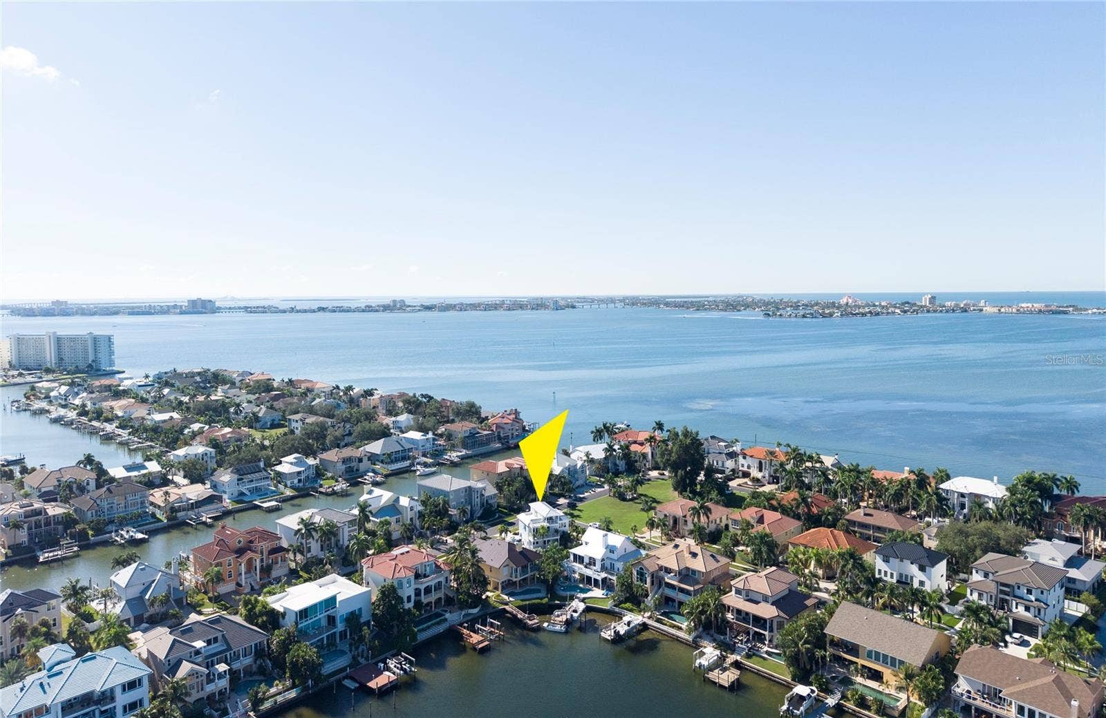 2813 KIPPS COLONY DRIVE S, Gulfport, FL 33707 2813 KIPPS COLONY DRIVE S, Gulfport, FL 33707