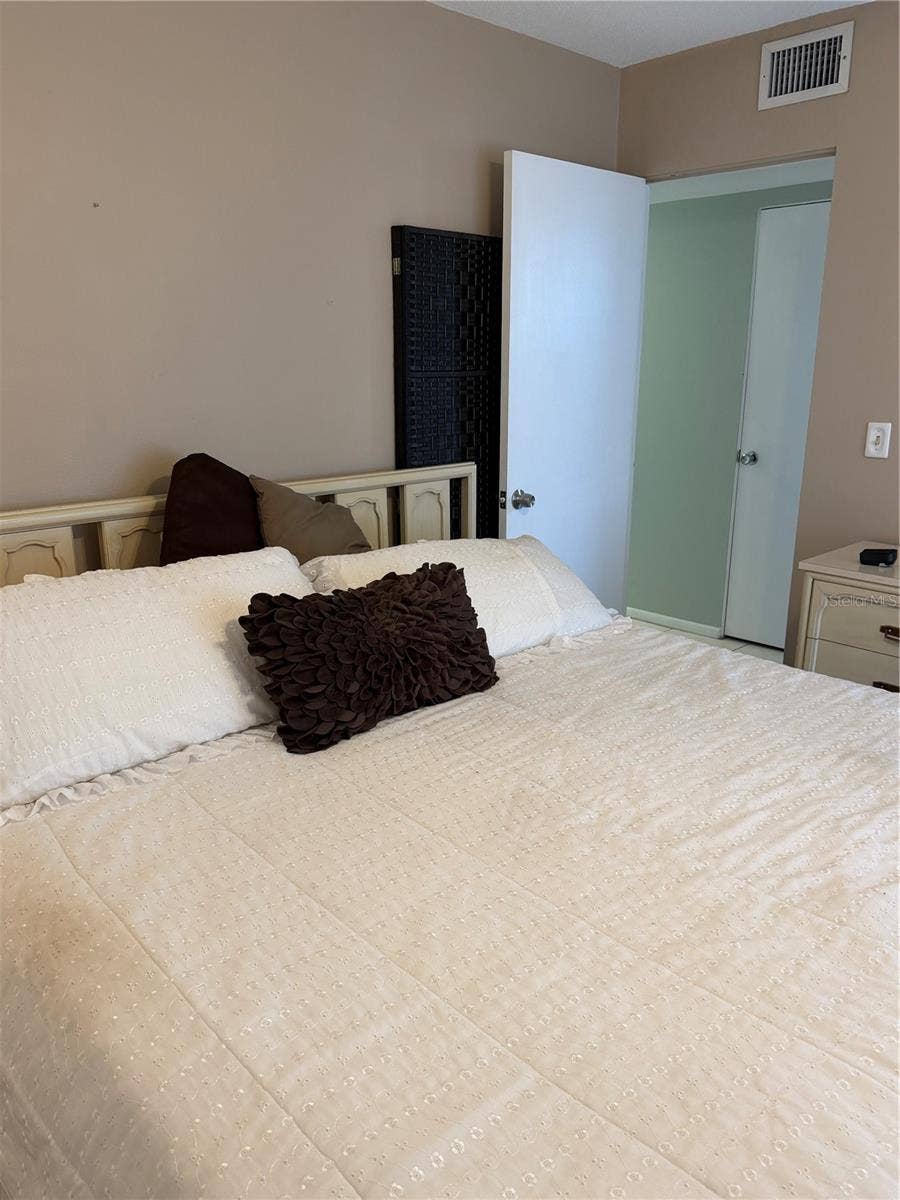1807 UNIVERSITY PLACE, #151, Sarasota, FL 34235 1807 UNIVERSITY PLACE, #151, Sarasota, FL 34235