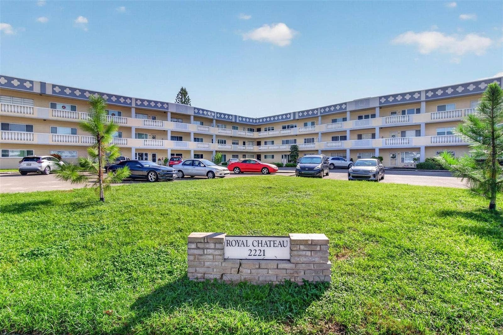 2221 SWEDISH DRIVE, #53, Clearwater, FL 33763 Welcome to Building 26 Unit 53