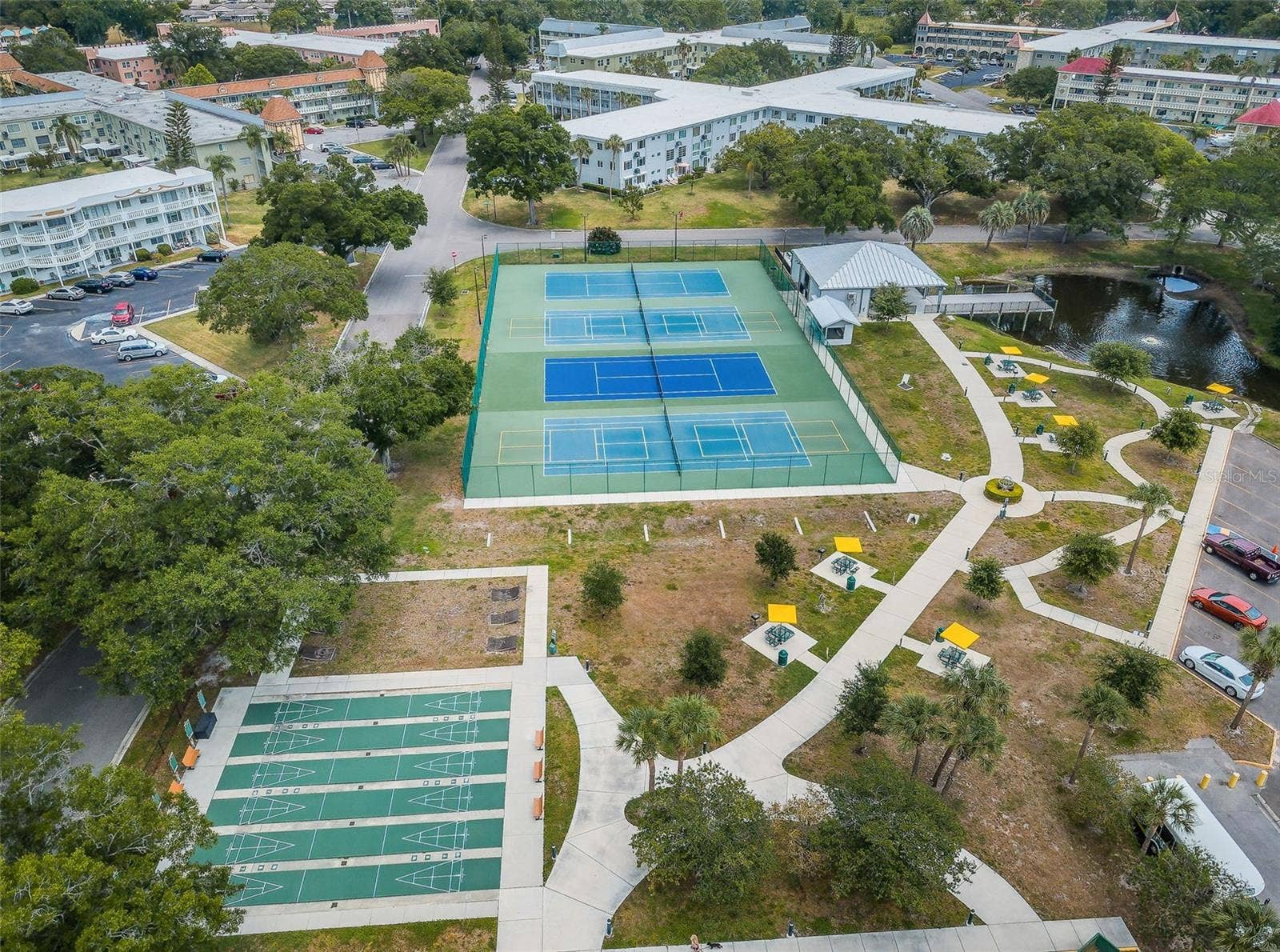 2221 SWEDISH DRIVE, #53, Clearwater, FL 33763 2221 SWEDISH DRIVE, #53, Clearwater, FL 33763