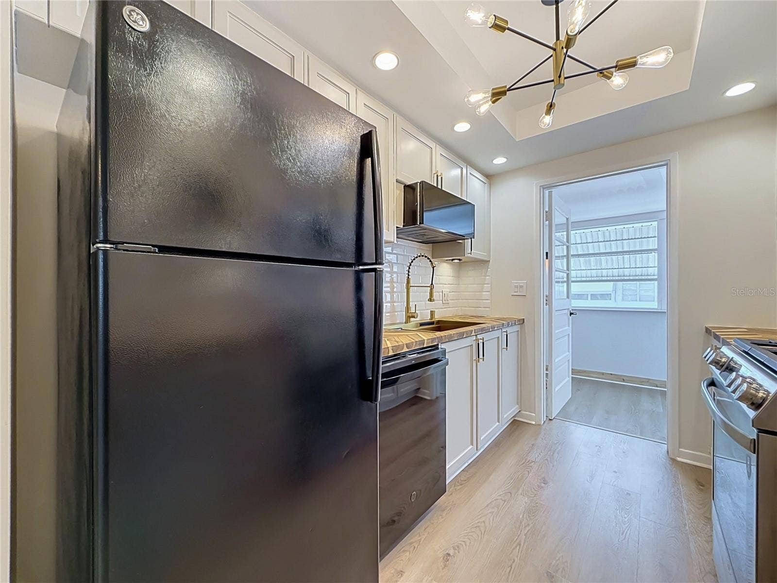 6100 21ST STREET N, #17, St Petersburg, FL 33714 6100 21ST STREET N, #17, St Petersburg, FL 33714
