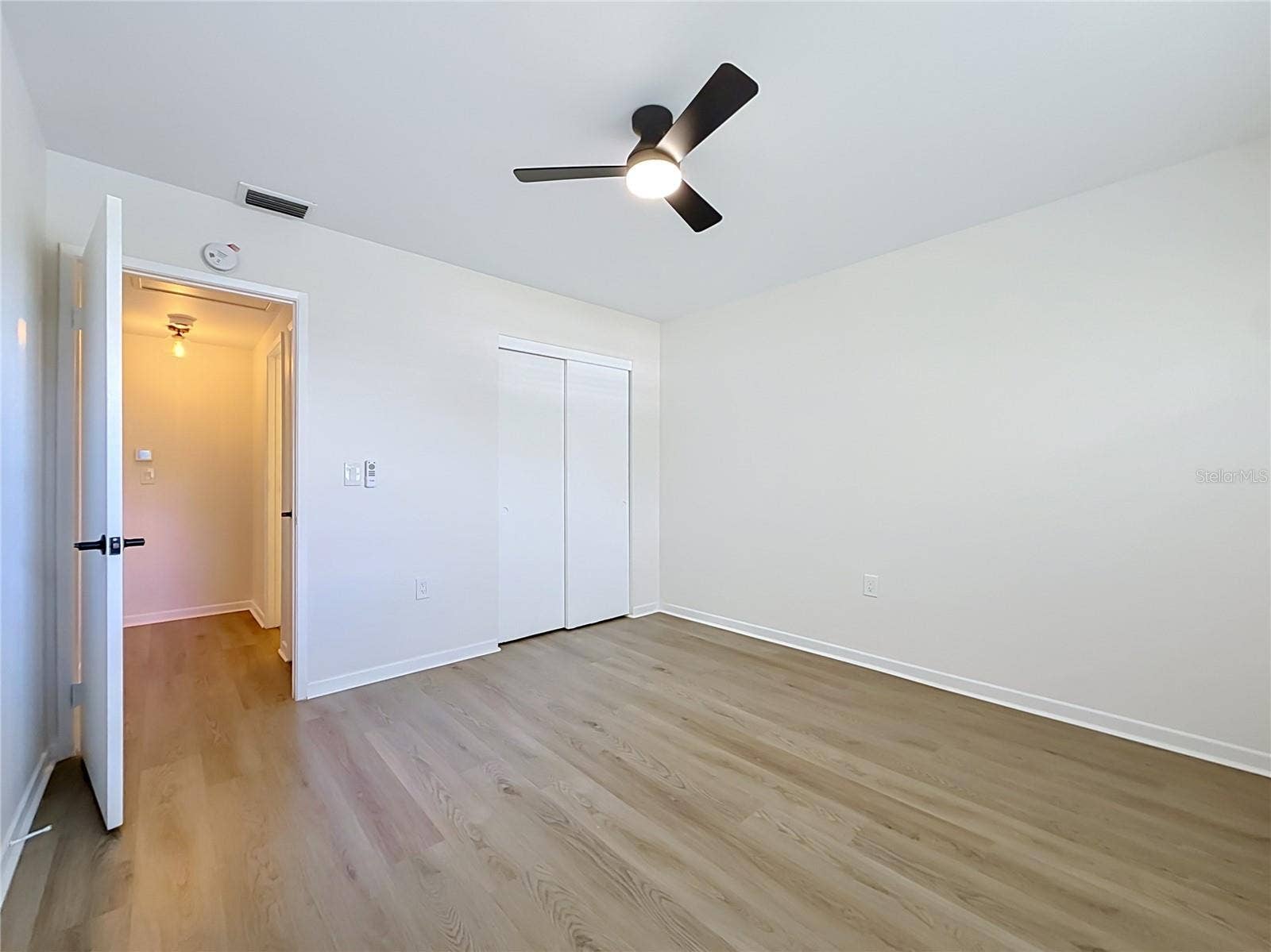6100 21ST STREET N, #17, St Petersburg, FL 33714 6100 21ST STREET N, #17, St Petersburg, FL 33714
