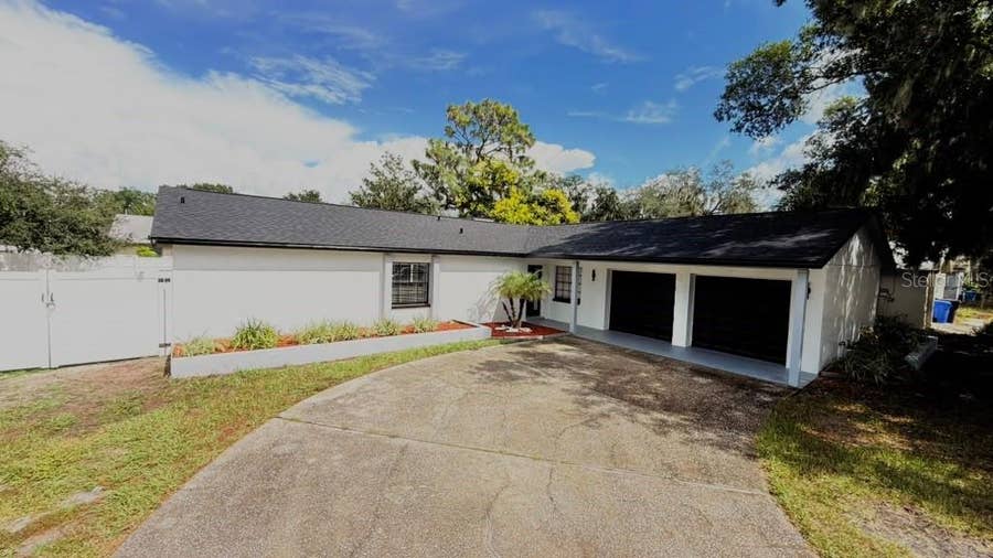 Property photo for 524 WYNNWOOD DRIVE, Brandon, FL