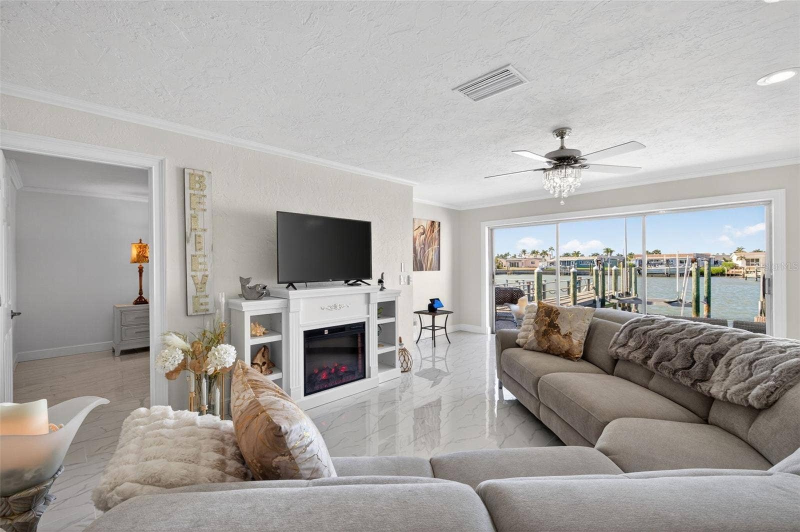 427 BOCA CIEGA POINT BOULEVARD N, St Petersburg, FL 33708 427 BOCA CIEGA POINT BOULEVARD N, St Petersburg, FL 33708