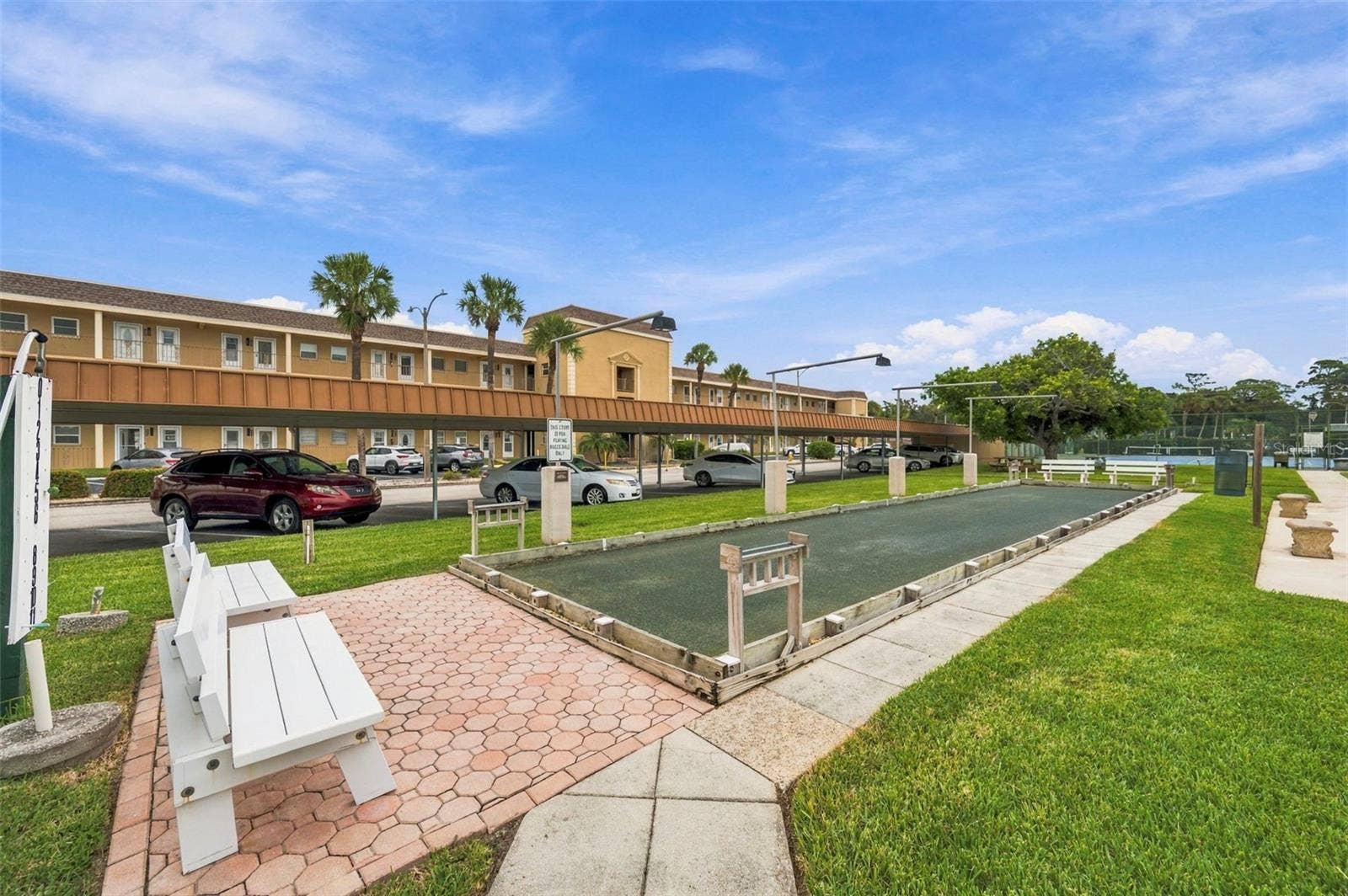 427 BOCA CIEGA POINT BOULEVARD N, St Petersburg, FL 33708 Bocci Ball Court