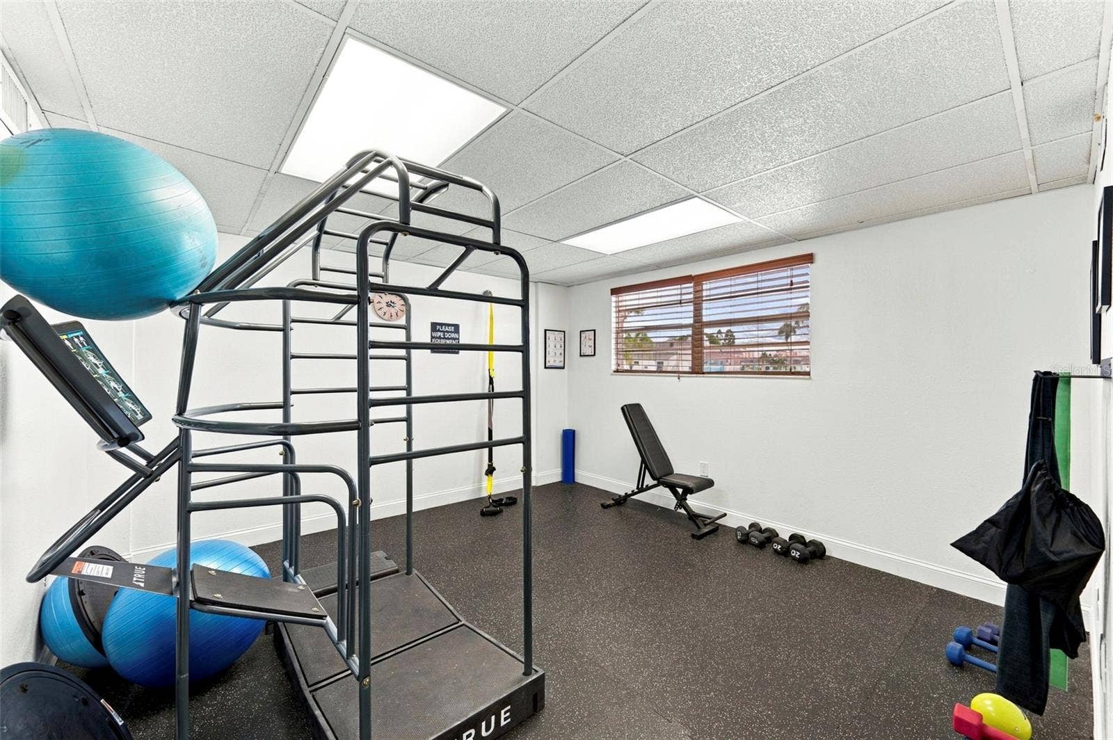 427 BOCA CIEGA POINT BOULEVARD N, St Petersburg, FL 33708 427 BOCA CIEGA POINT BOULEVARD N, St Petersburg, FL 33708