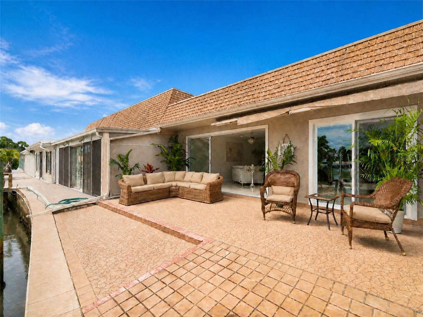427 BOCA CIEGA POINT BOULEVARD N, St Petersburg, FL 33708 427 BOCA CIEGA POINT BOULEVARD N, St Petersburg, FL 33708