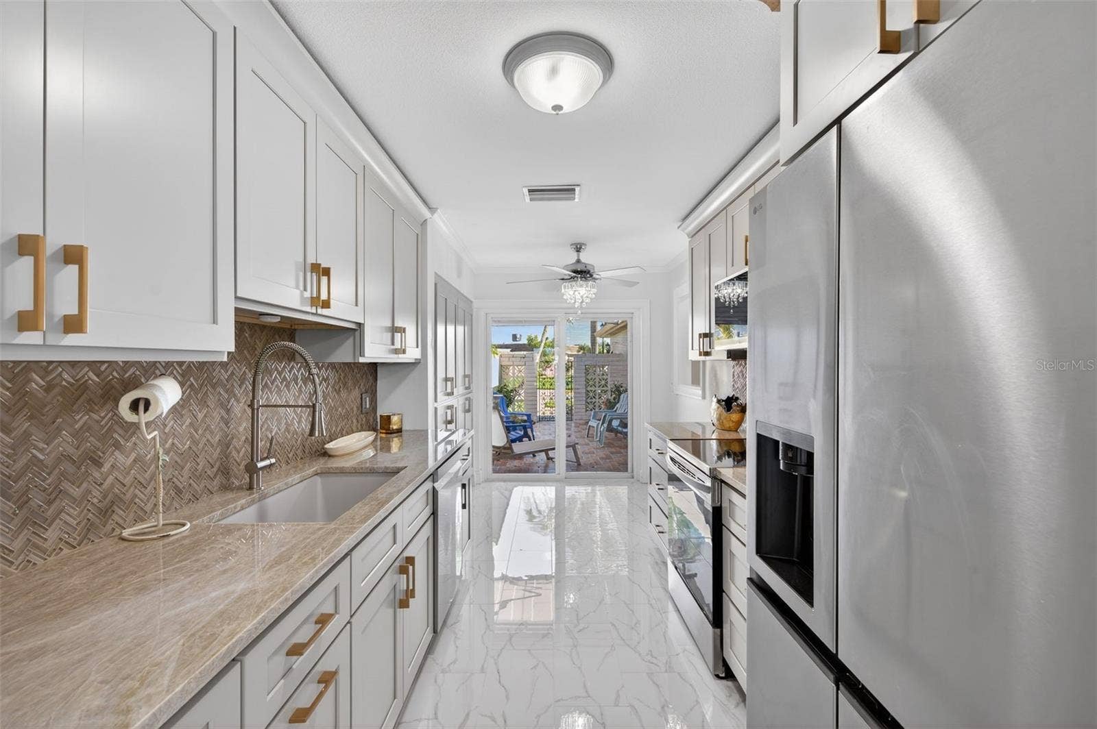 427 BOCA CIEGA POINT BOULEVARD N, St Petersburg, FL 33708 427 BOCA CIEGA POINT BOULEVARD N, St Petersburg, FL 33708