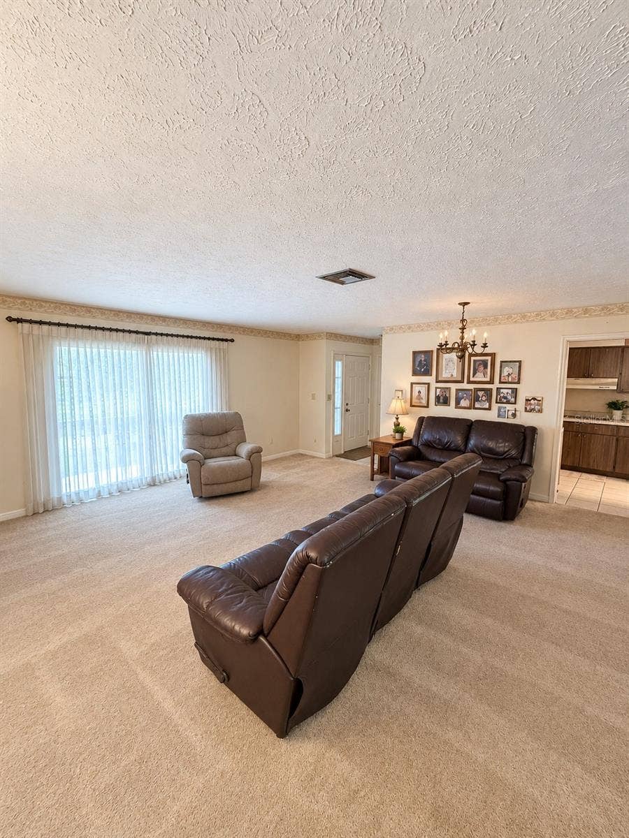 1731 COCO PALM CIRCLE, Sun City Center, FL 33573 Living room