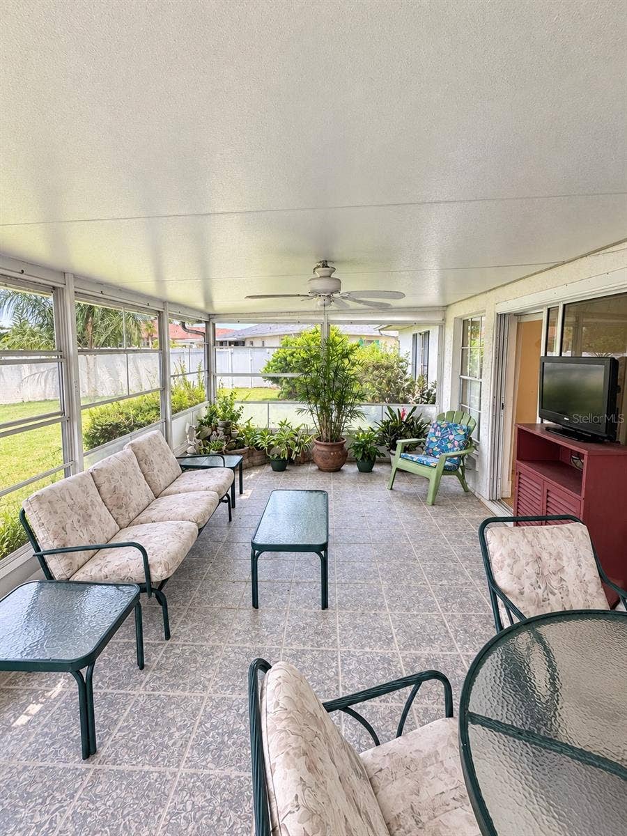 1731 COCO PALM CIRCLE, Sun City Center, FL 33573 1731 COCO PALM CIRCLE, Sun City Center, FL 33573