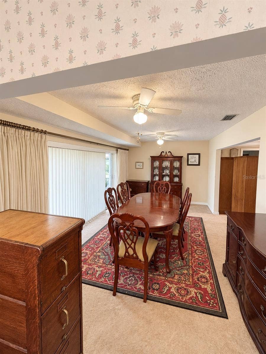 1731 COCO PALM CIRCLE, Sun City Center, FL 33573 Dining room
