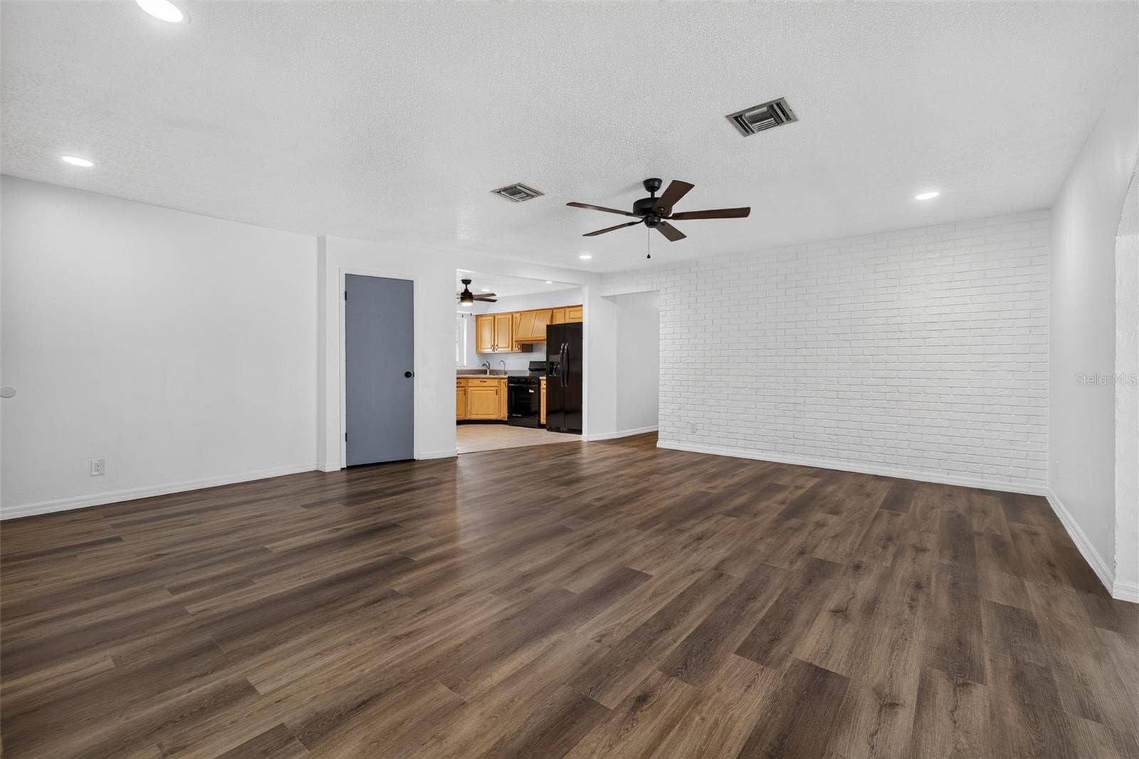 4014 ALABAMA AVENUE NE, St Petersburg, FL 33703