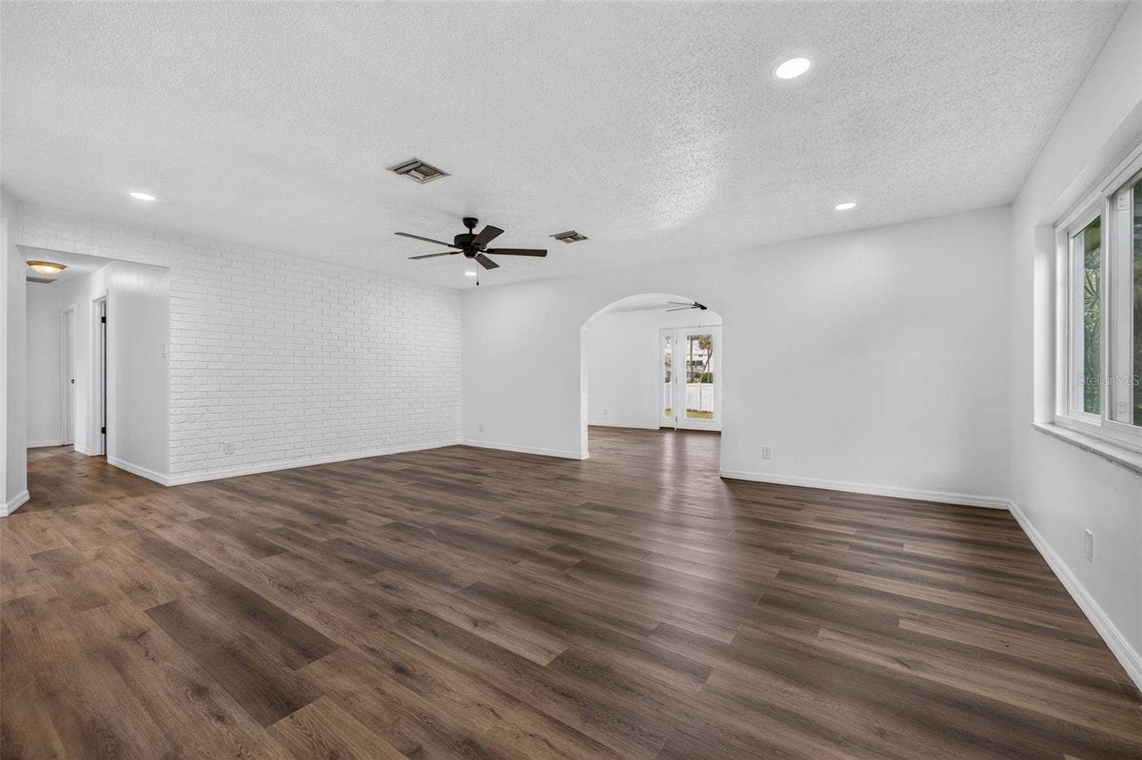 4014 ALABAMA AVENUE NE, St Petersburg, FL 33703