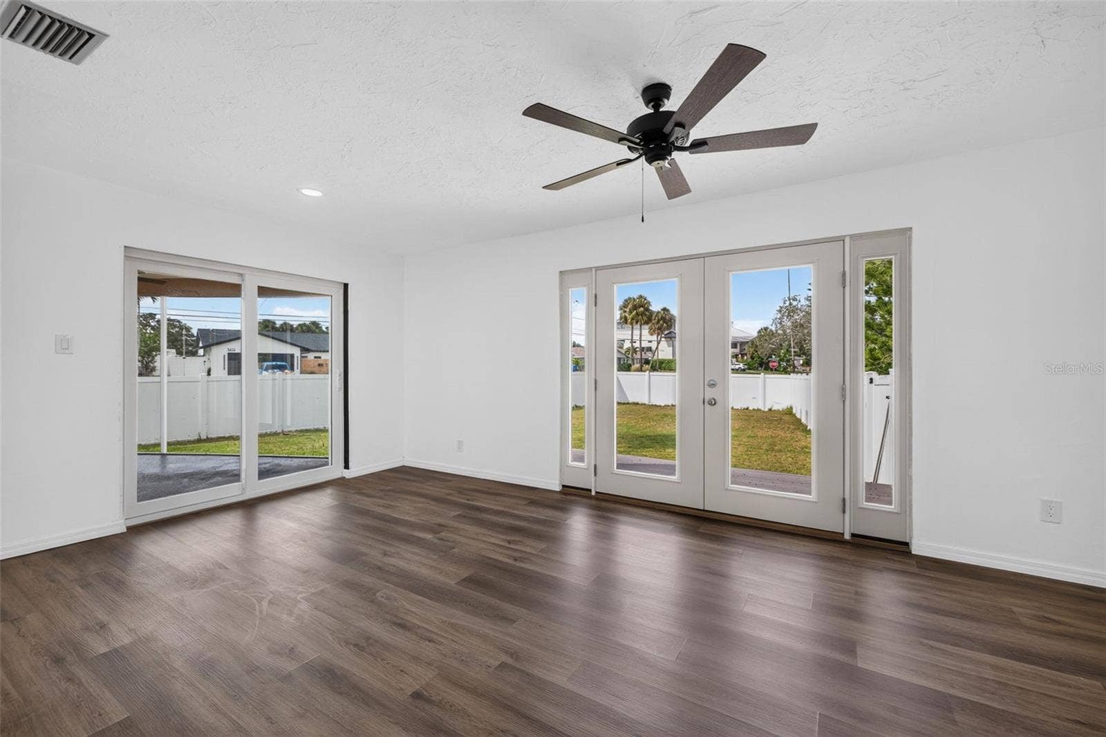 4014 ALABAMA AVENUE NE, St Petersburg, FL 33703